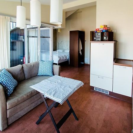 Lapes Namai Apartamento Pervalka Exterior foto