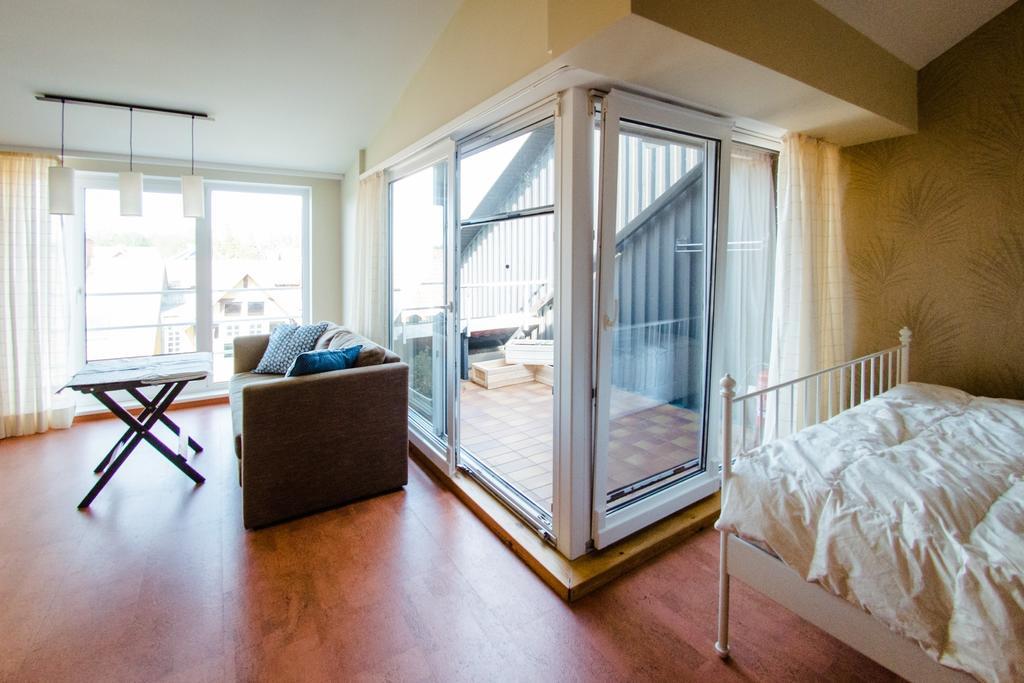 Lapes Namai Apartamento Pervalka Exterior foto