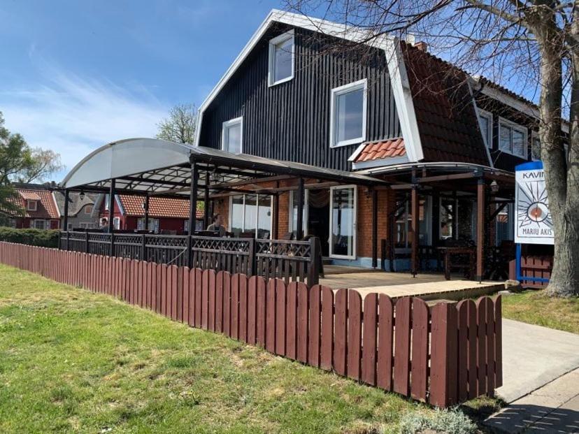 Lapes Namai Apartamento Pervalka Exterior foto